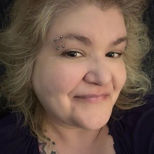 Meet your Posher, Tina